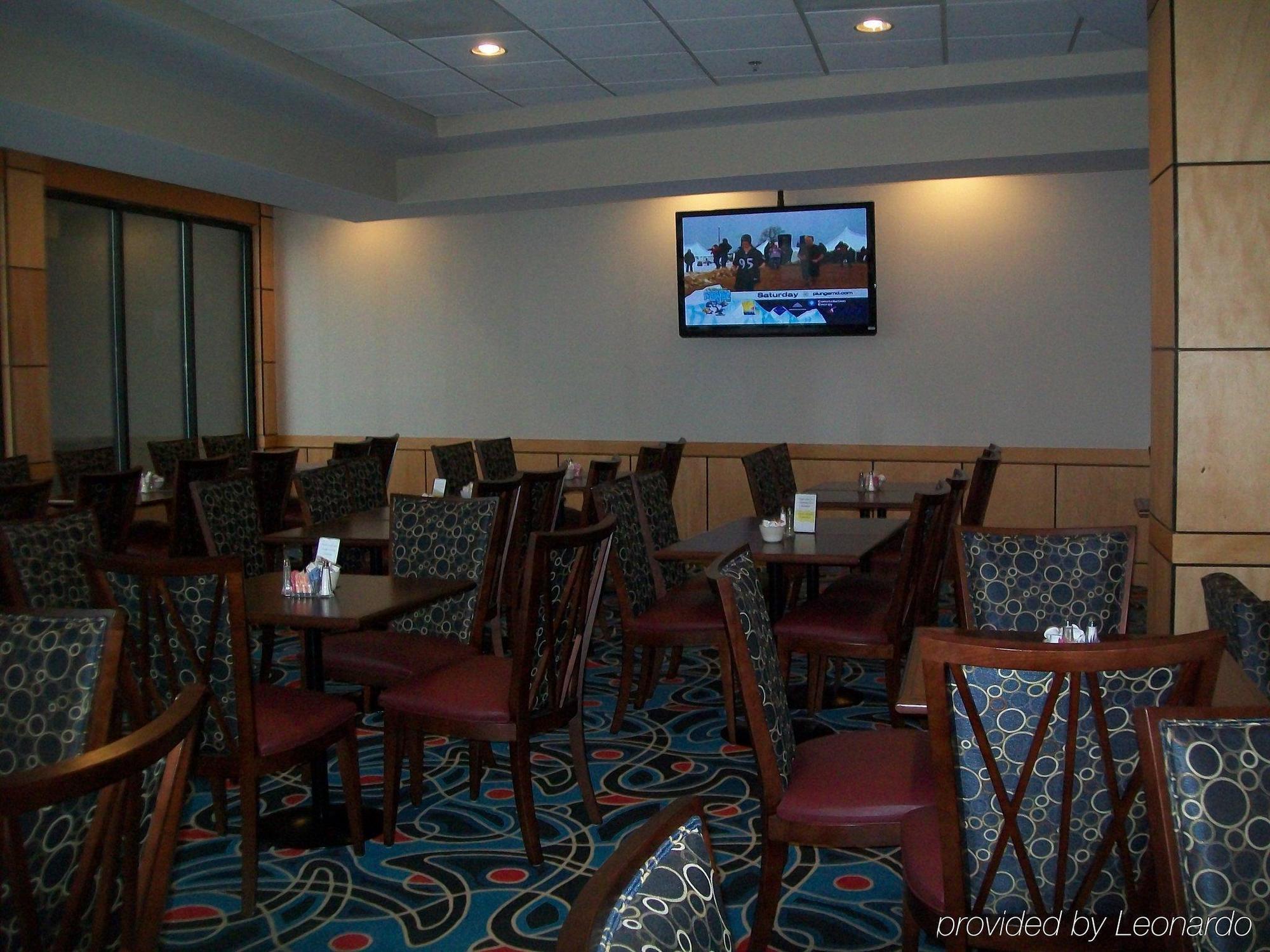 Holiday Inn Express Aberdeen-Chesapeake House By Ihg Restoran gambar